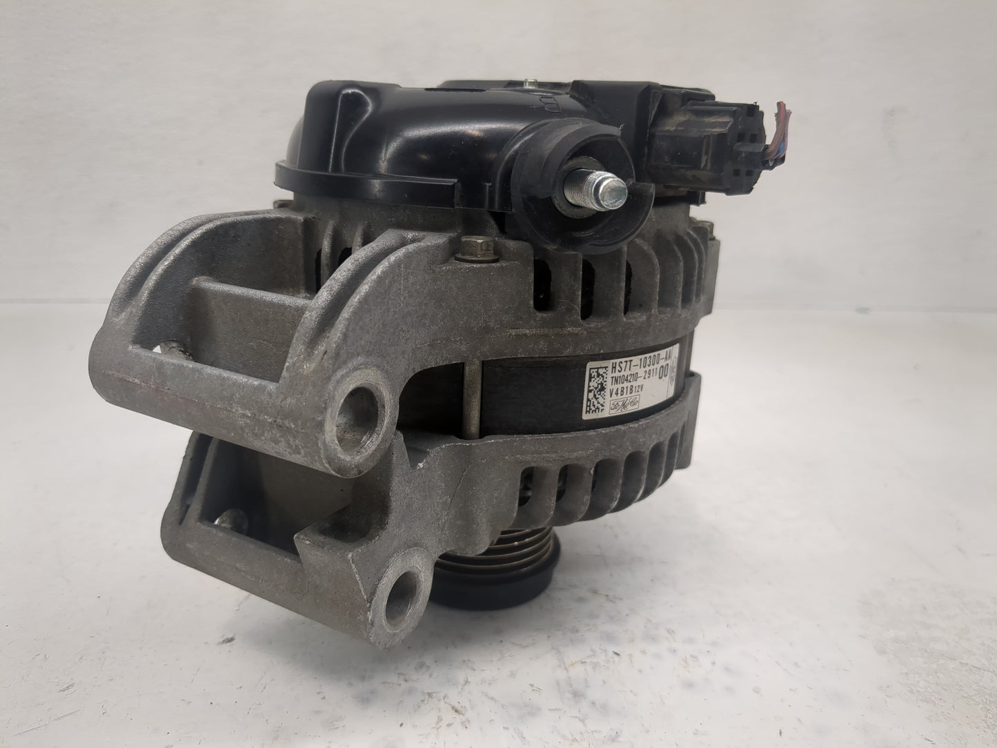 2016-2020 Ford Fusion Alternator Replacement Generator Charging Assembly Engine OEM P/N:HS7T-10300-AA Fits OEM Used Auto Par