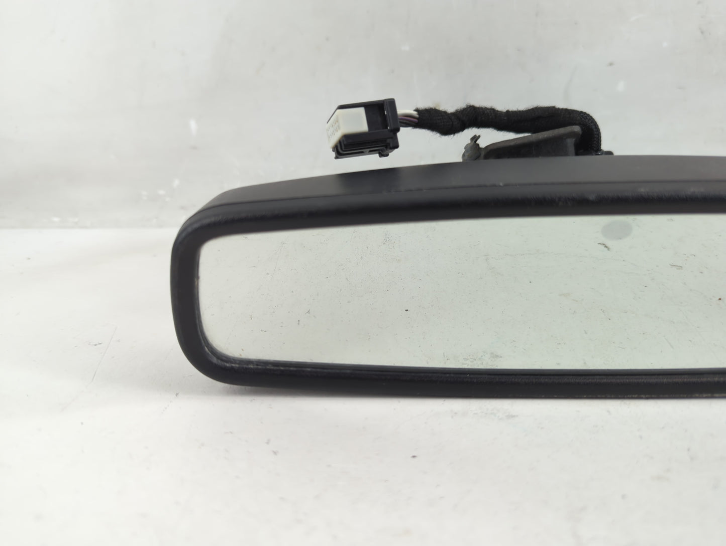 2020 Ford Fusion Interior Rear View Mirror Replacement OEM P/N:GNTX-939 E11026532, E11046532 Fits OEM Used Auto Parts - Oemu