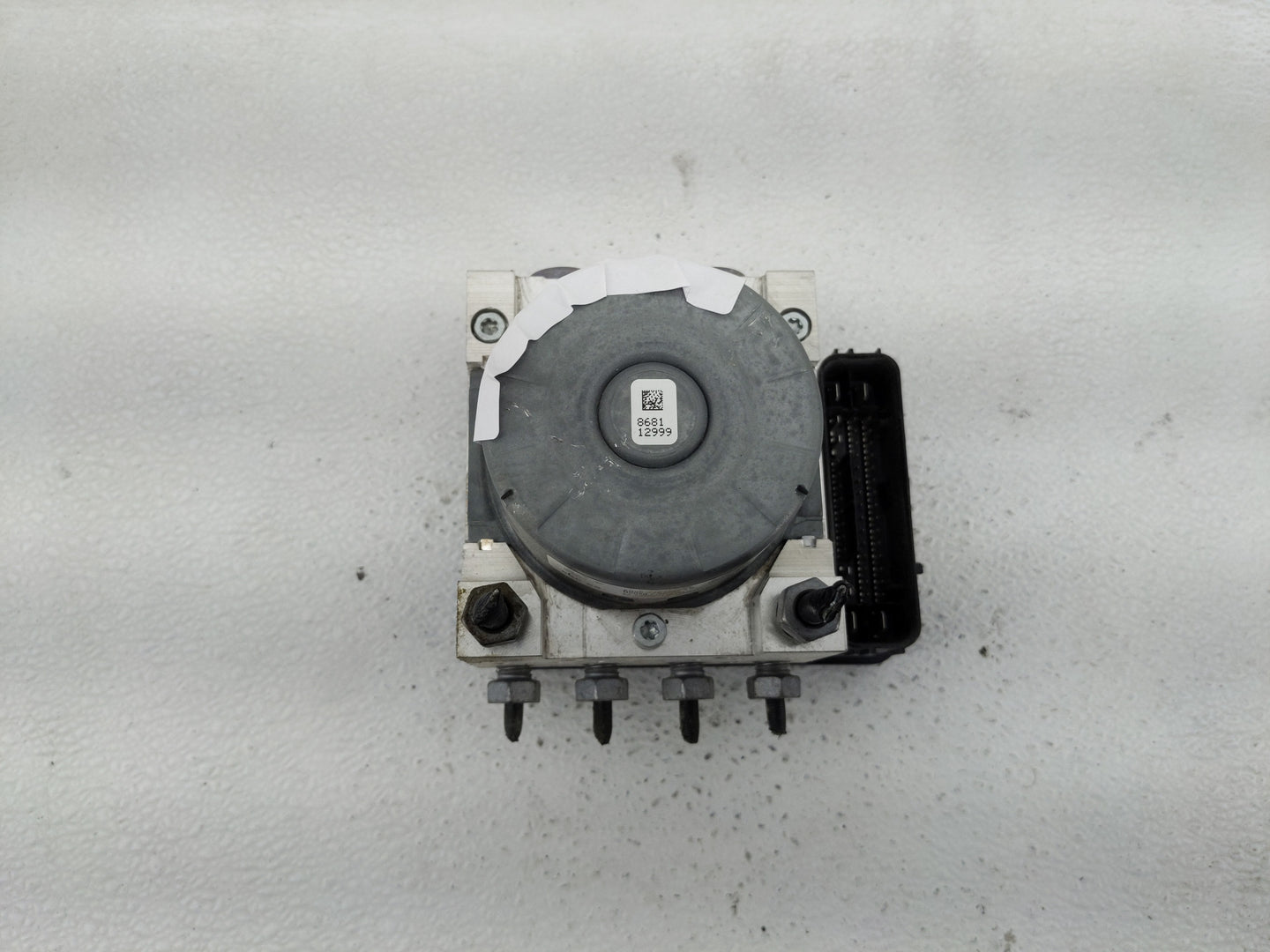 2020 Ford Fusion ABS Pump Control Module Replacement P/N:KG9C-2B373-LD Fits OEM Used Auto Parts - Oemusedautoparts1.com