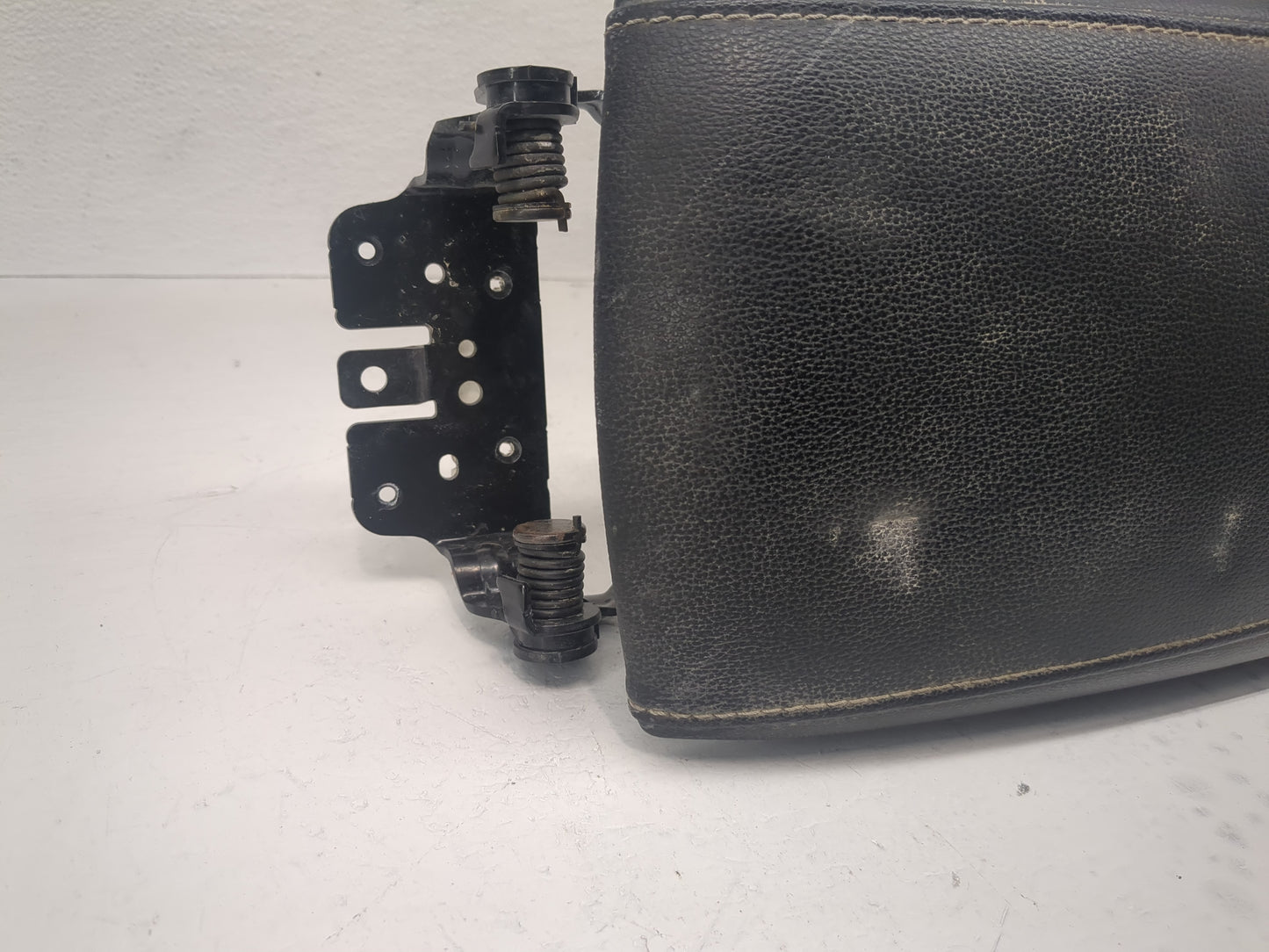 2017-2020 Ford Fusion Center Console Armrest Cover Lid Fits Fits 2017 2018 2019 2020 OEM Used Auto Parts - Oemusedautoparts1