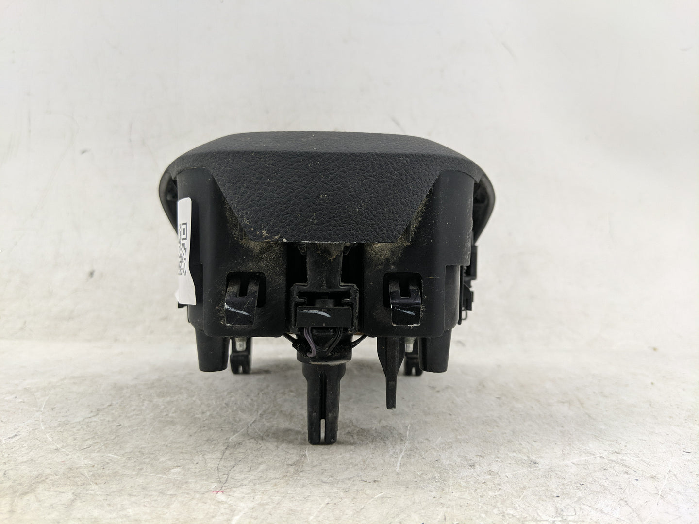 2019-2020 Ford Fusion Air Bag Driver Left Steering Wheel Mounted - Oemusedautoparts1.com