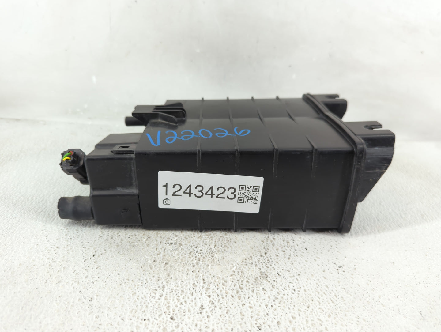 2020 Ford Fusion Fuel Vapor Charcoal Canister - Oemusedautoparts1.com