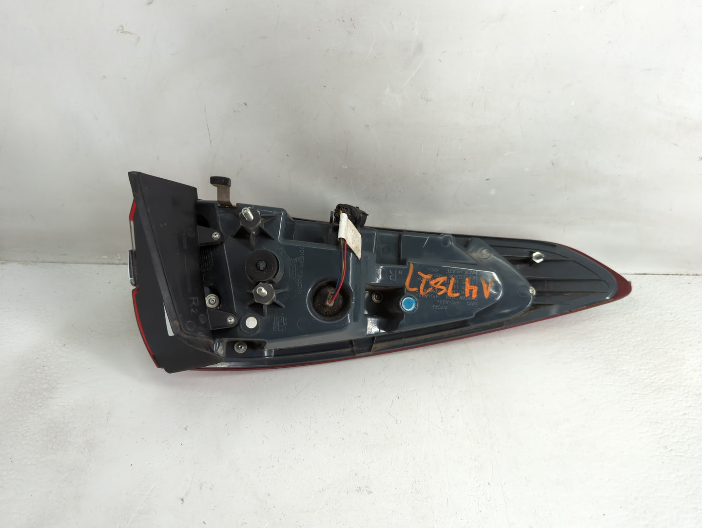 2017-2020 Ford Fusion Tail Light Assembly Passenger Right OEM P/N:HS73-13404-AD Fits Fits 2017 2018 2019 2020 OEM Used Auto 
