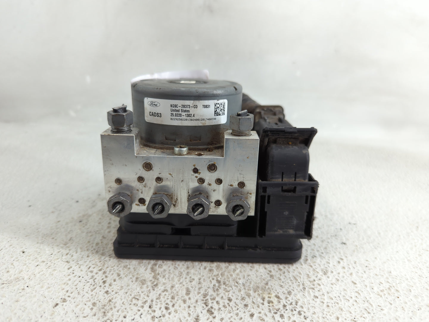 2019-2020 Ford Fusion ABS Pump Control Module Replacement P/N:KG9C-2B373-CD Fits Fits 2019 2020 OEM Used Auto Parts - Oemuse