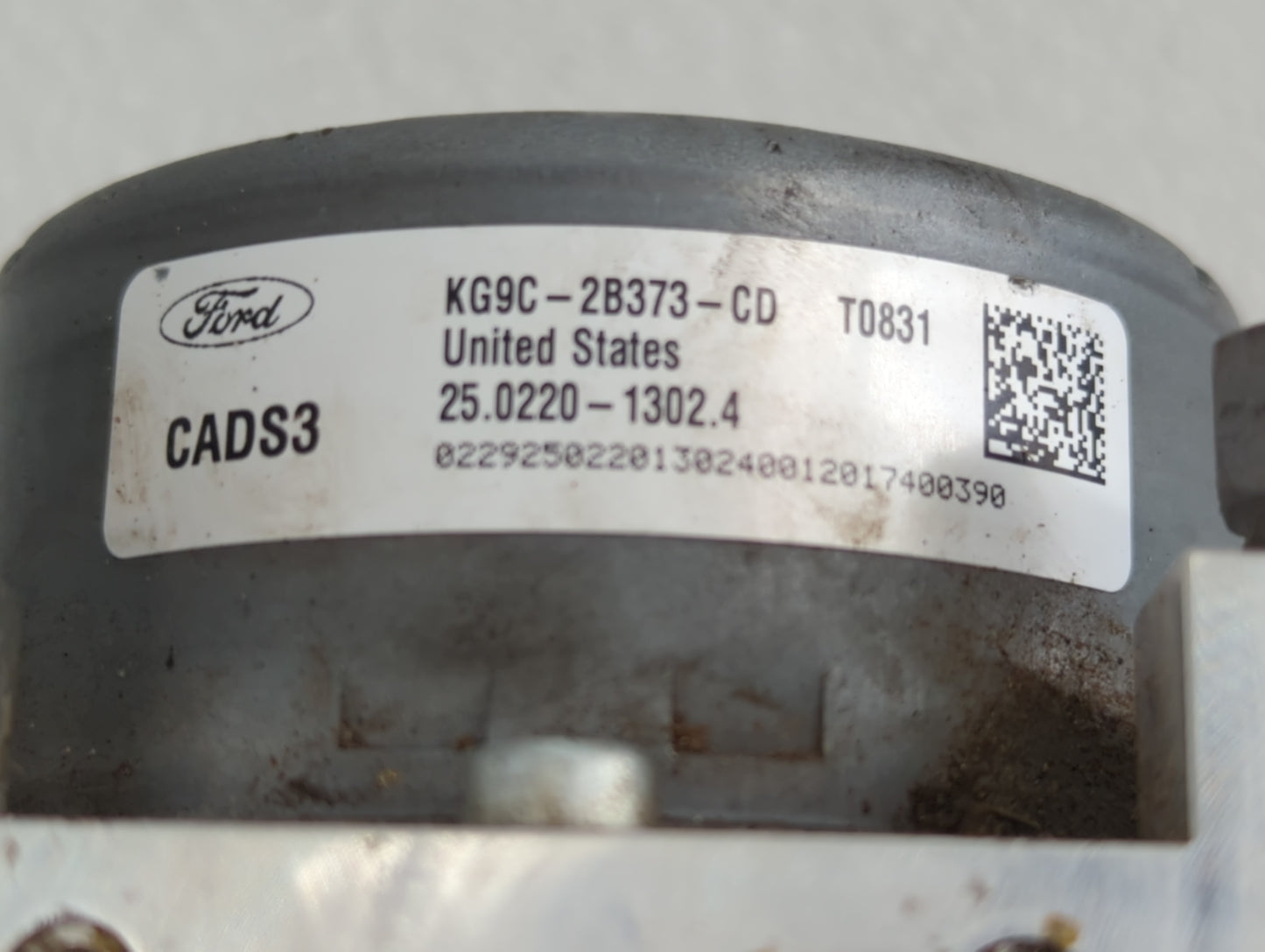 2019-2020 Ford Fusion ABS Pump Control Module Replacement P/N:KG9C-2B373-CD Fits Fits 2019 2020 OEM Used Auto Parts - Oemuse