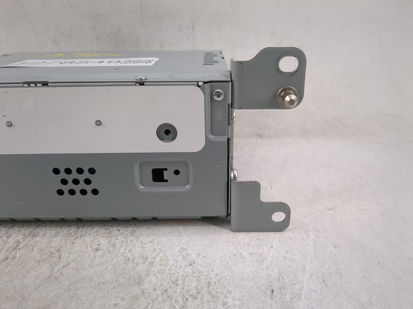 2020 Ford Fusion Radio AM FM Cd Player Receiver Replacement P/N:LS7T-18D818-ZC Fits OEM Used Auto Parts - Oemusedautoparts1.