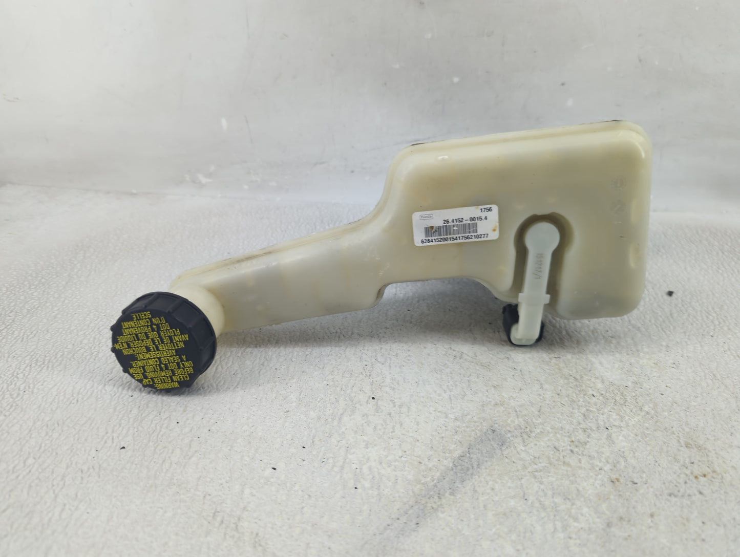 2017-2020 Ford Fusion Brake Master Cylinder - Oemusedautoparts1.com