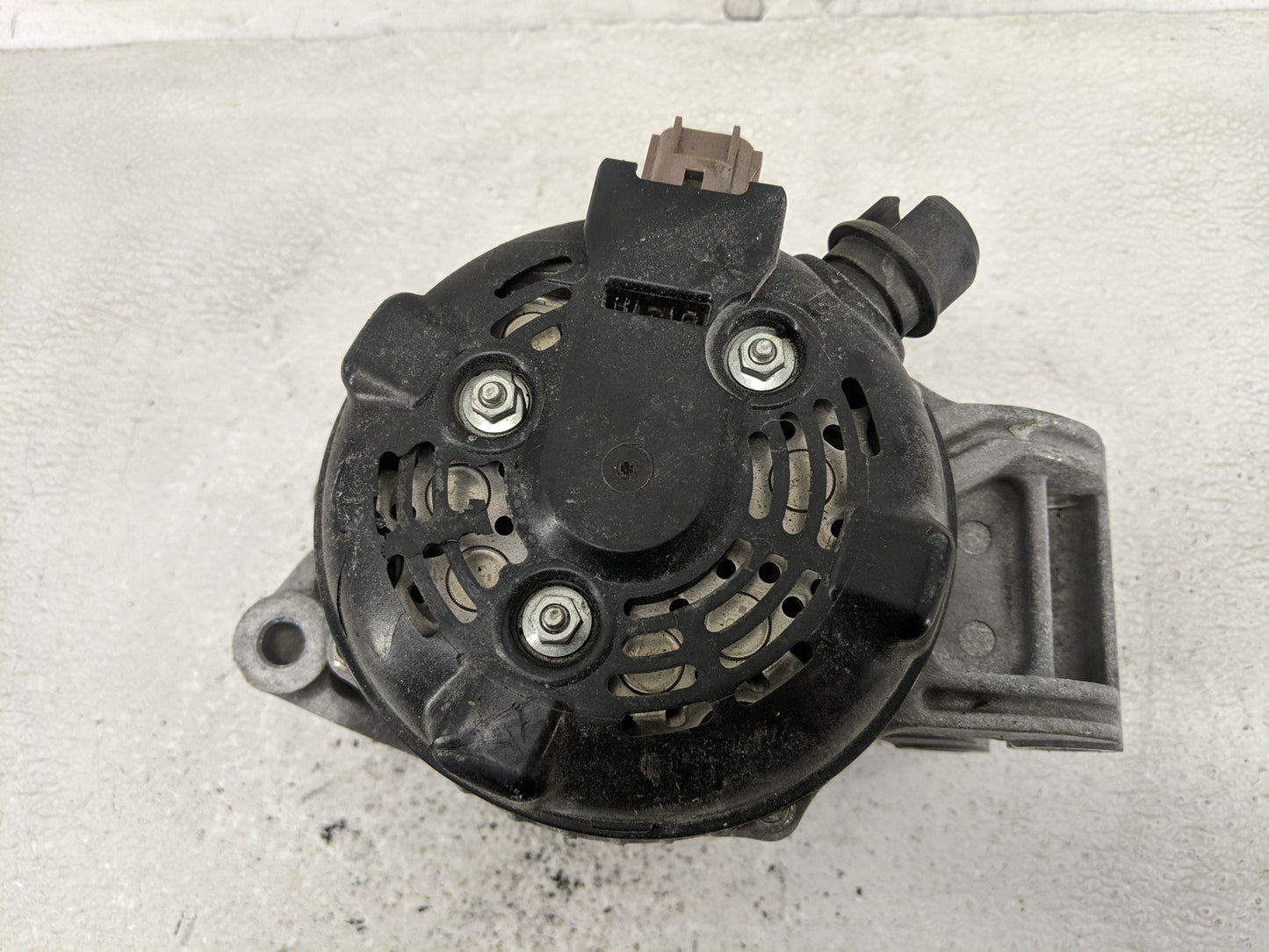 2016-2020 Ford Fusion Alternator Replacement Generator Charging Assembly Engine OEM P/N:HS7T-10300-AA Fits OEM Used Auto Par