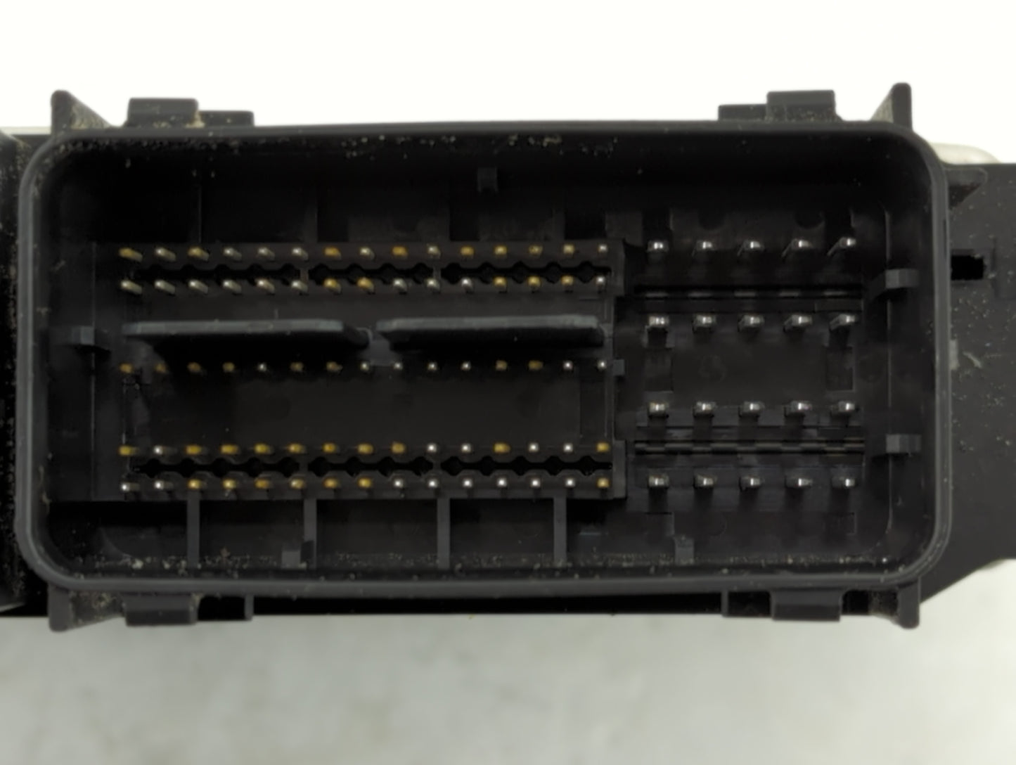 2020 Ford Fusion PCM Engine Control Computer ECU ECM PCU OEM Fits OEM Used Auto Parts - Oemusedautoparts1.com