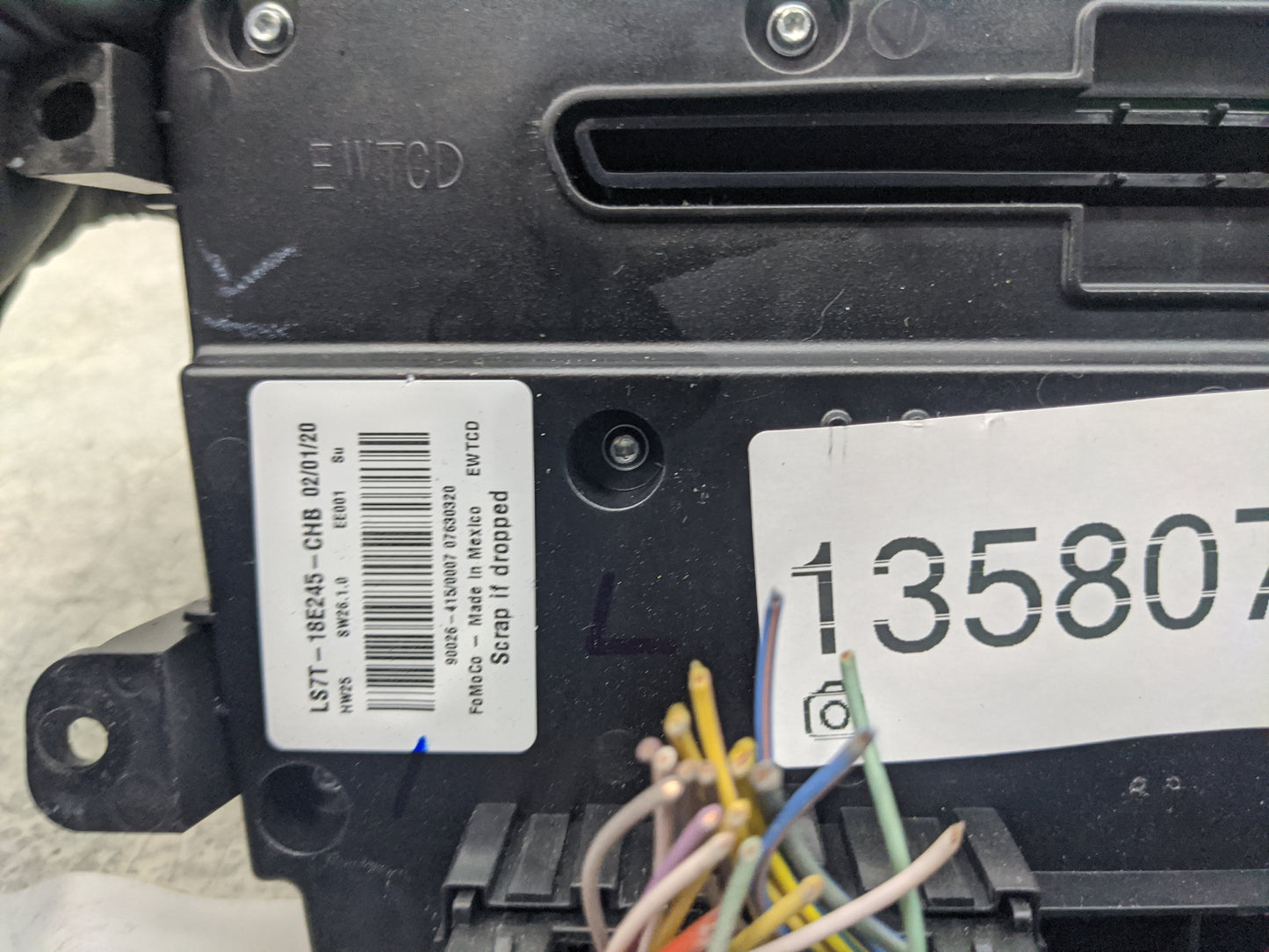 2017-2020 Ford Fusion Radio AM FM Cd Player Receiver Replacement P/N:LS7T-18E245-CHB Fits Fits 2017 2018 2019 2020 OEM Used 