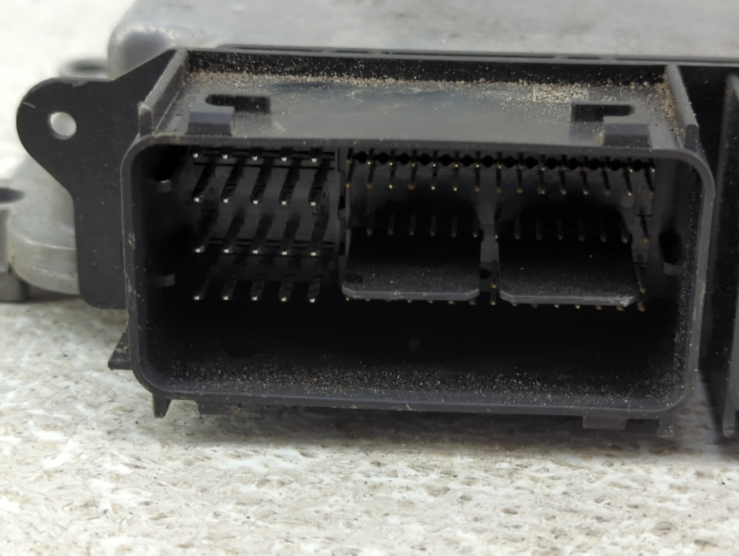 2020 Ford Fusion PCM Engine Control Computer ECU ECM PCU OEM P/N:KS7A-12A650-BCA 0 261 S22 318 Fits OEM Used Auto Parts - Oe
