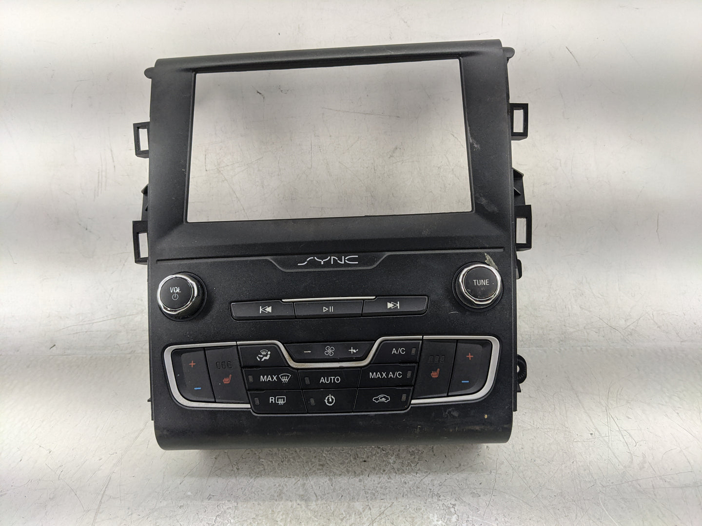 2020 Ford Fusion Radio AM FM Cd Player Receiver Replacement P/N:KS7T-18E245-CHE KS7Z18842T Fits OEM Used Auto Parts - Oemuse