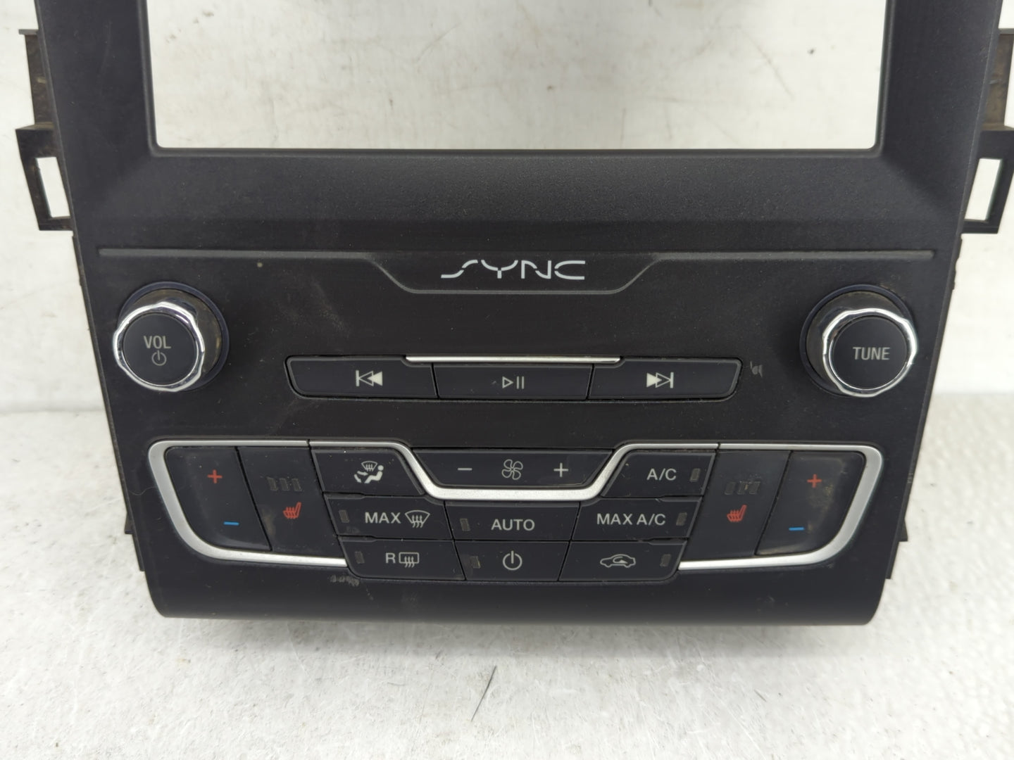 2017-2020 Ford Fusion Radio AM FM Cd Player Receiver Replacement P/N:LS7T-18E245-CHB Fits Fits 2017 2018 2019 2020 OEM Used 