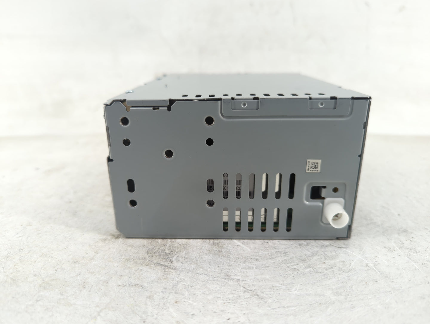 2020 Ford Fusion Radio AM FM Cd Player Receiver Replacement P/N:LS7T-18D818-ZC Fits OEM Used Auto Parts - Oemusedautoparts1.