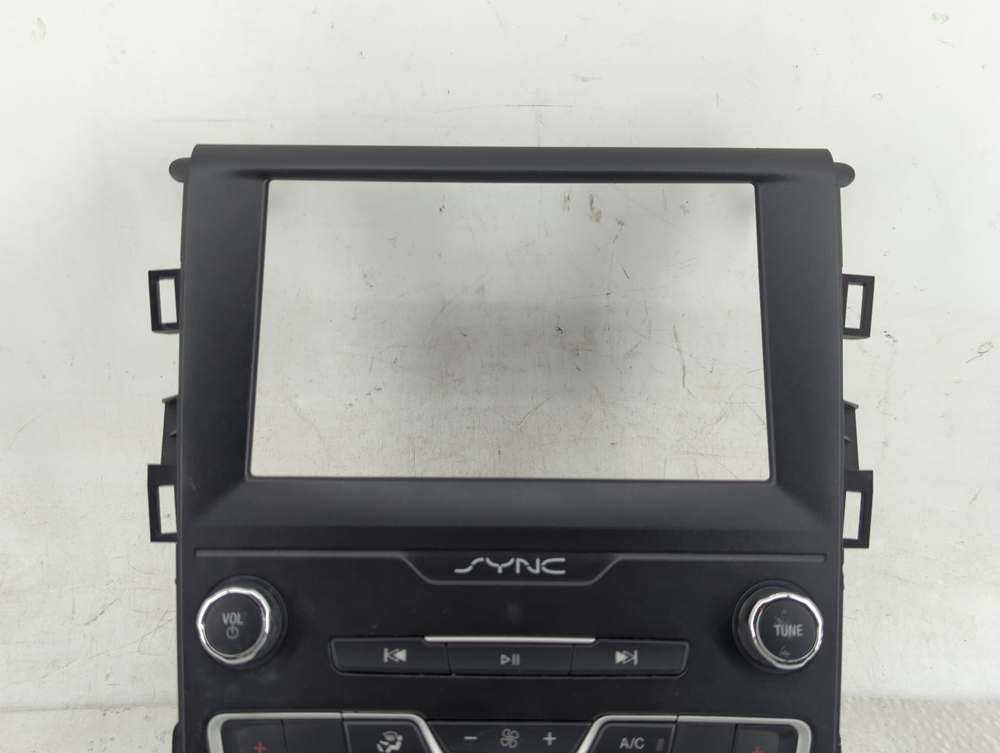 2017-2020 Ford Fusion Radio AM FM Cd Player Receiver Replacement P/N:LS7T-18E245-CGB Fits Fits 2017 2018 2019 2020 OEM Used 