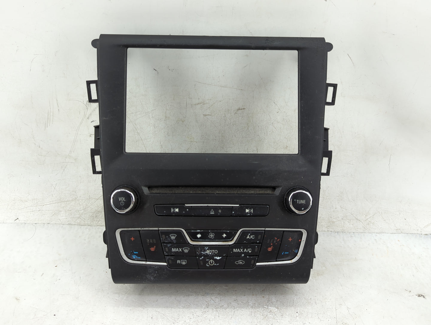 2016-2020 Ford Fusion Radio Control Panel - Oemusedautoparts1.com