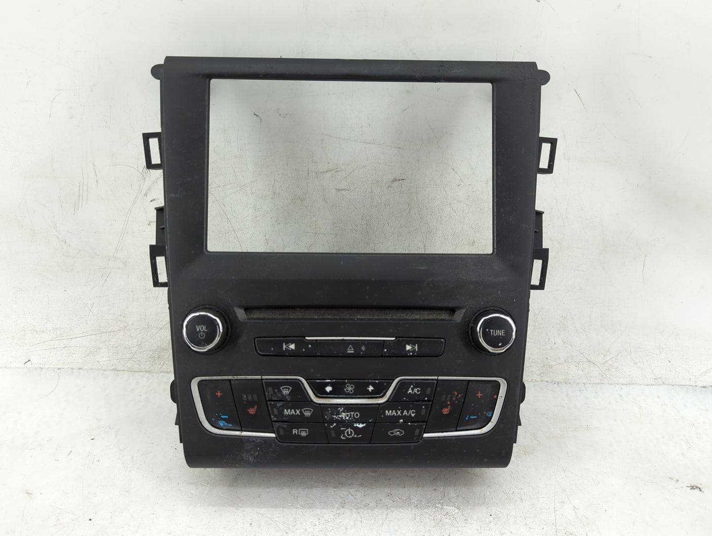 2016-2020 Ford Fusion Radio Control Panel - Oemusedautoparts1.com