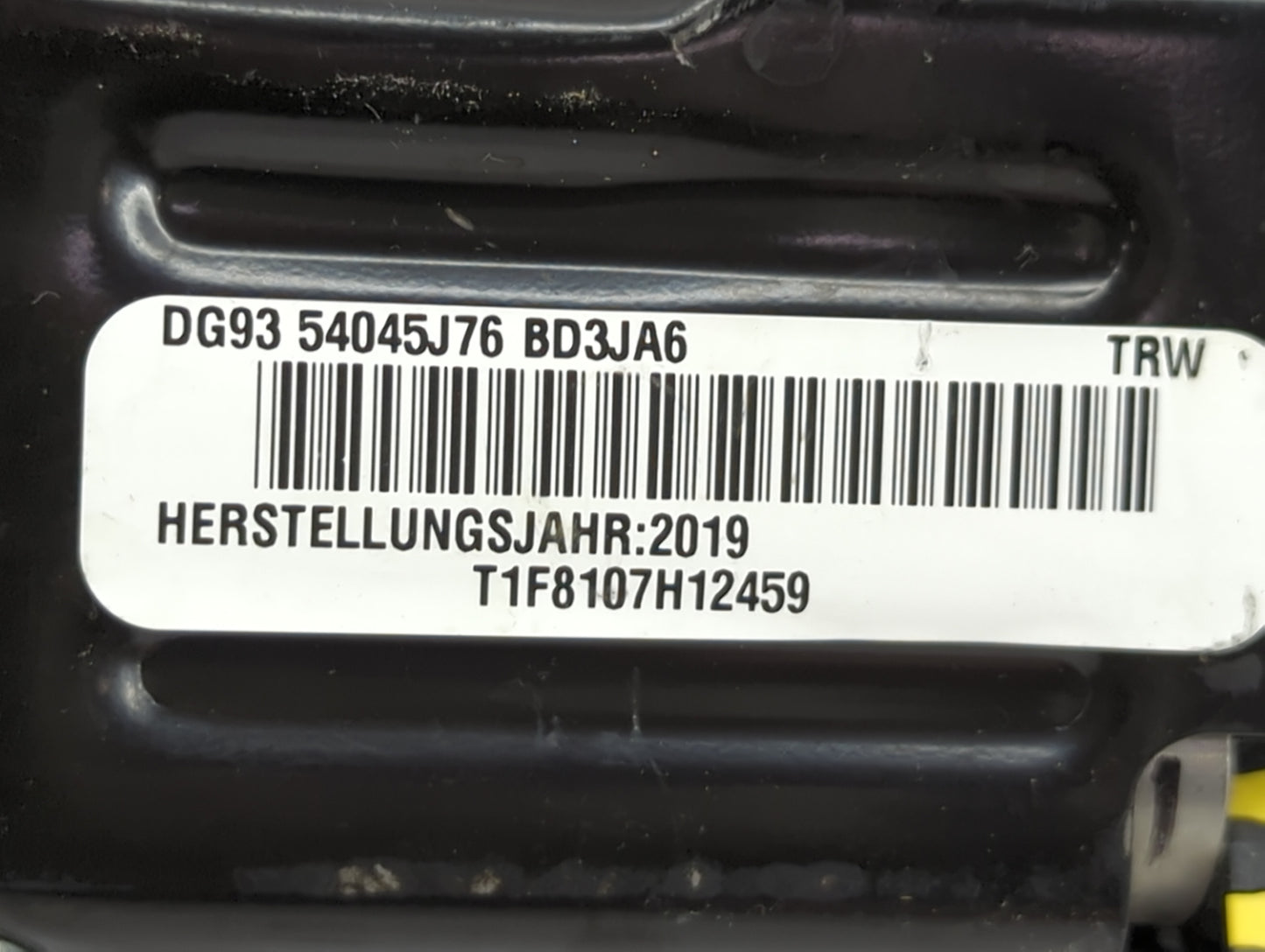 2020 Ford Fusion Air Bag Passenger Right Knee OEM P/N:DG9354045J76BD3JA6 Fits OEM Used Auto Parts - Oemusedautoparts1.com