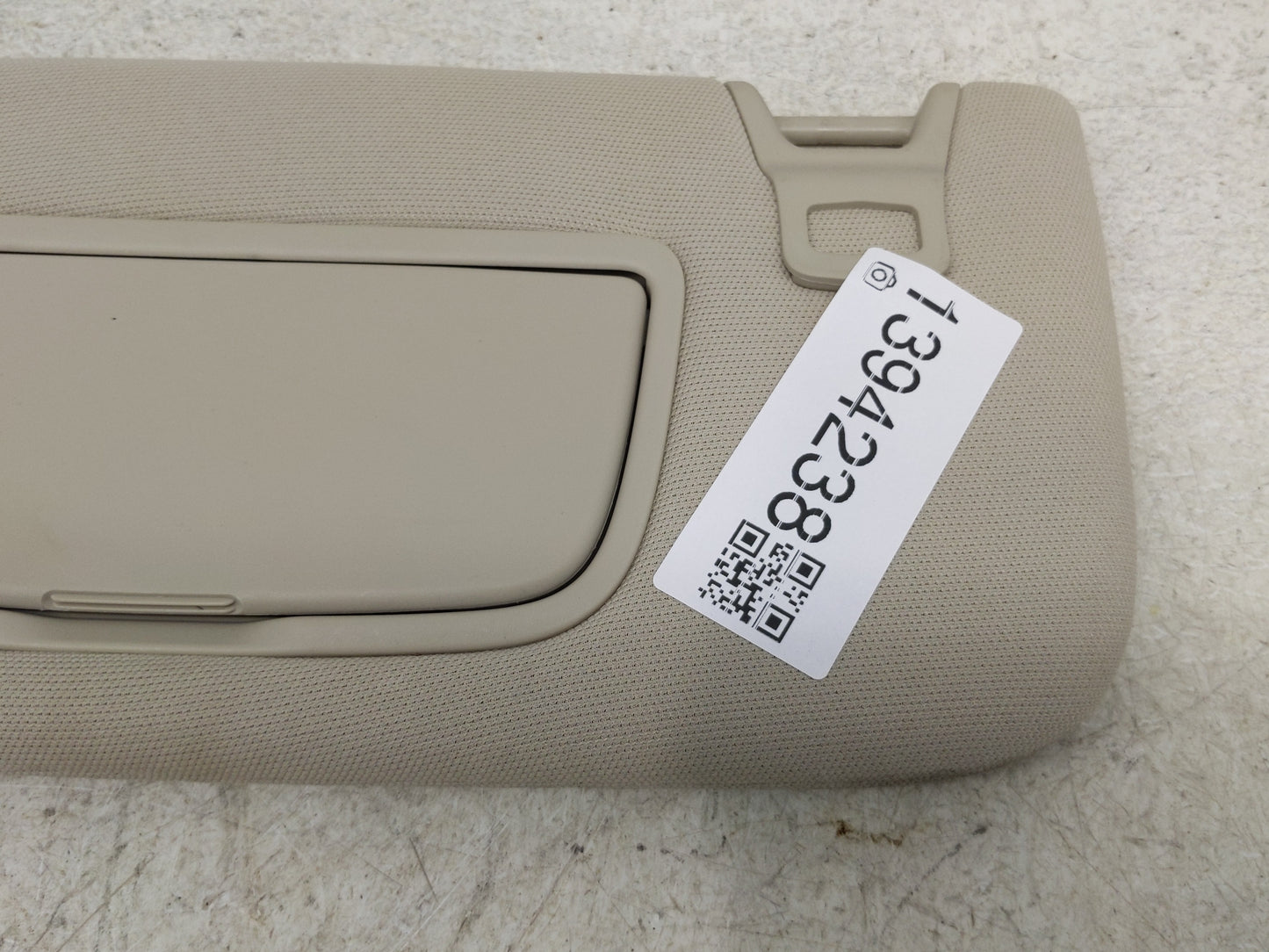 2019-2020 Ford Fusion Sun Visor Shade Replacement Driver Left Mirror Fits Fits 2018 2019 2020 OEM Used Auto Parts - Oemuseda