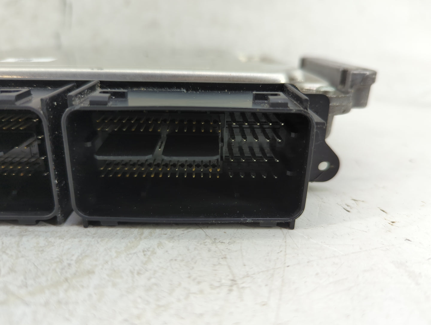 2020 Ford Fusion PCM Engine Control Computer ECU ECM PCU OEM P/N:CU5T-14A624-BA 0 261 S22 318, KS7A-12A650-BCA Fits OEM Used