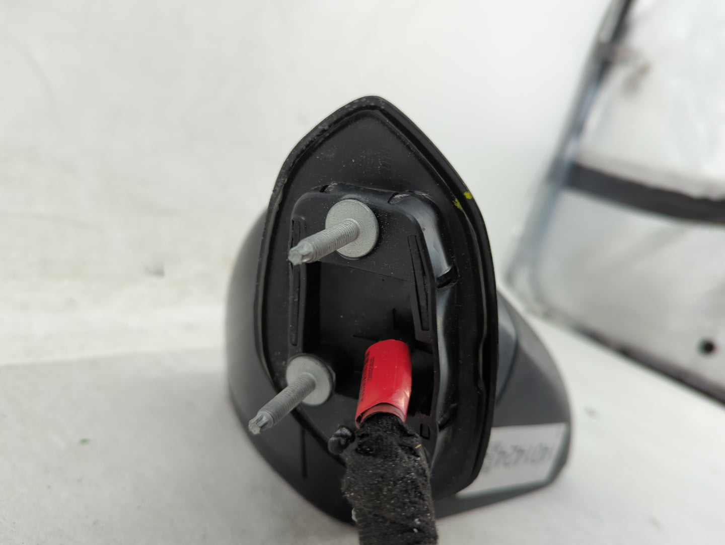 2019-2020 Ford Fusion Driver Side View Mirror - Left Door Mirror OEM Used - Oemusedautoparts1.com