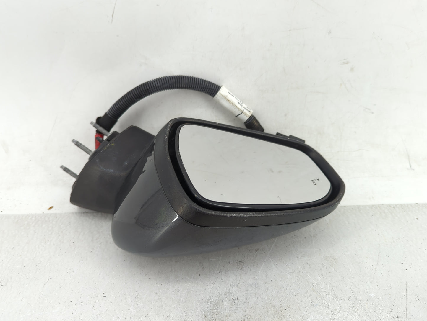 2019-2020 Ford Fusion Driver Side View Mirror - Left Door Mirror OEM Used - Oemusedautoparts1.com