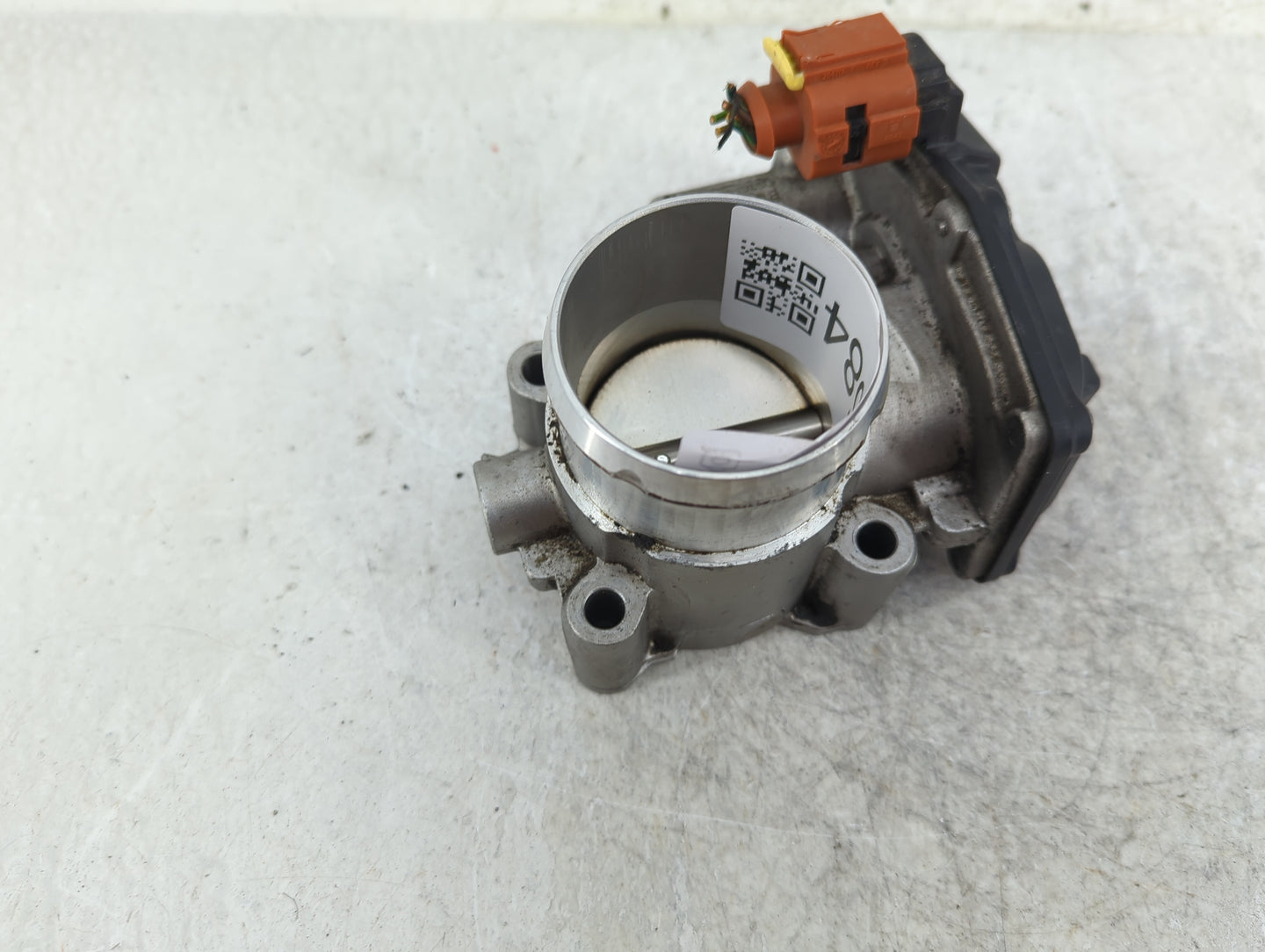 2014-2020 Ford Fusion Throttle Body P/N:DS7G-9F891-CA Fits Fits 2014 2015 2016 2017 2018 2019 2020 OEM Used Auto Parts - Oem