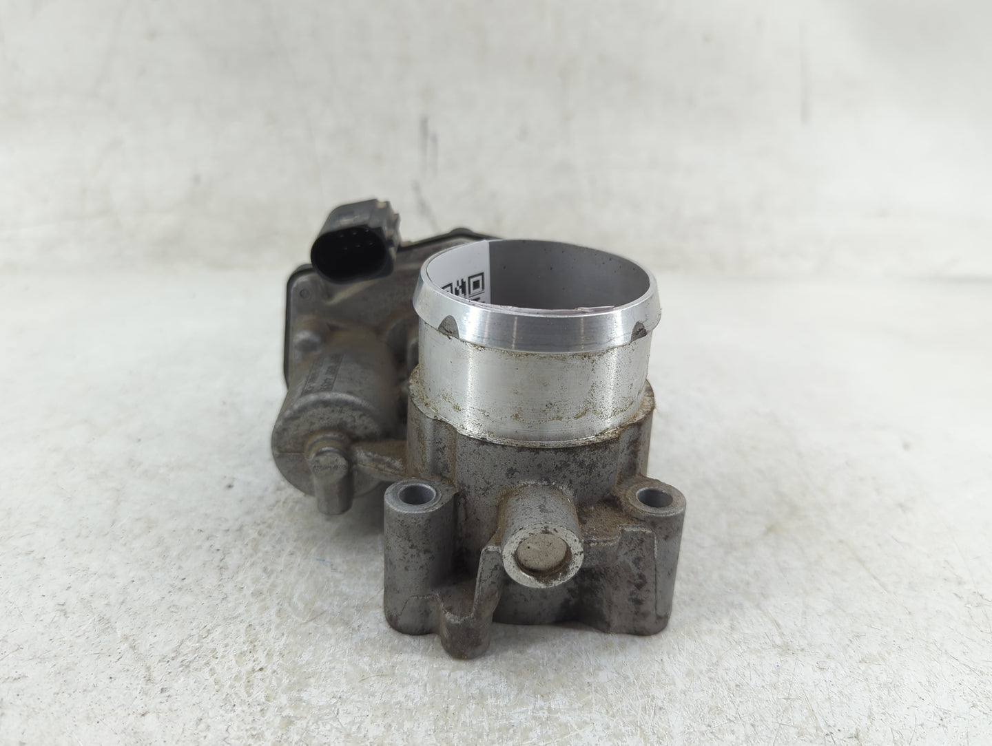 2014-2020 Ford Fusion Throttle Body P/N:DS7G-9F891-CA Fits Fits 2014 2015 2016 2017 2018 2019 2020 OEM Used Auto Parts - Oem