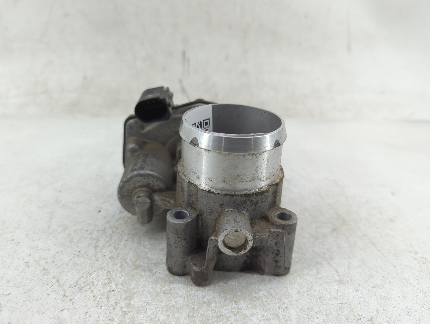 2014-2020 Ford Fusion Throttle Body P/N:DS7G-9F891-CA Fits Fits 2014 2015 2016 2017 2018 2019 2020 OEM Used Auto Parts - Oem