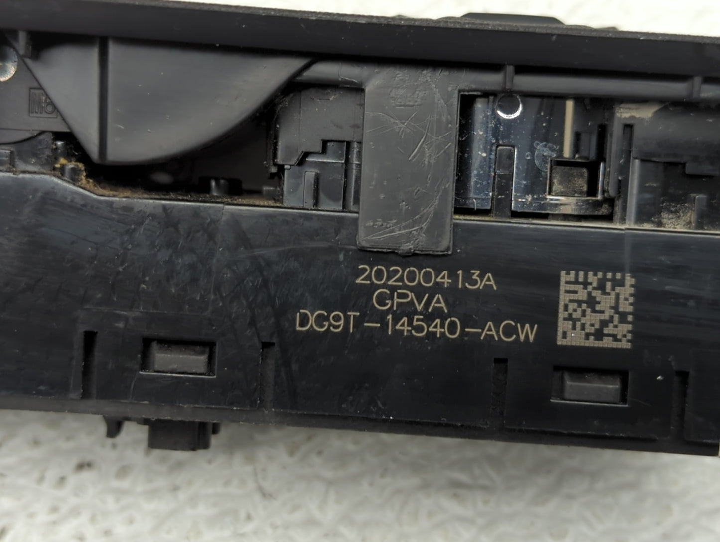 2013-2020 Ford Fusion Master Power Window Switch Replacement Driver Side Left P/N:DG9T-14540-ACW Fits OEM Used Auto Parts - 