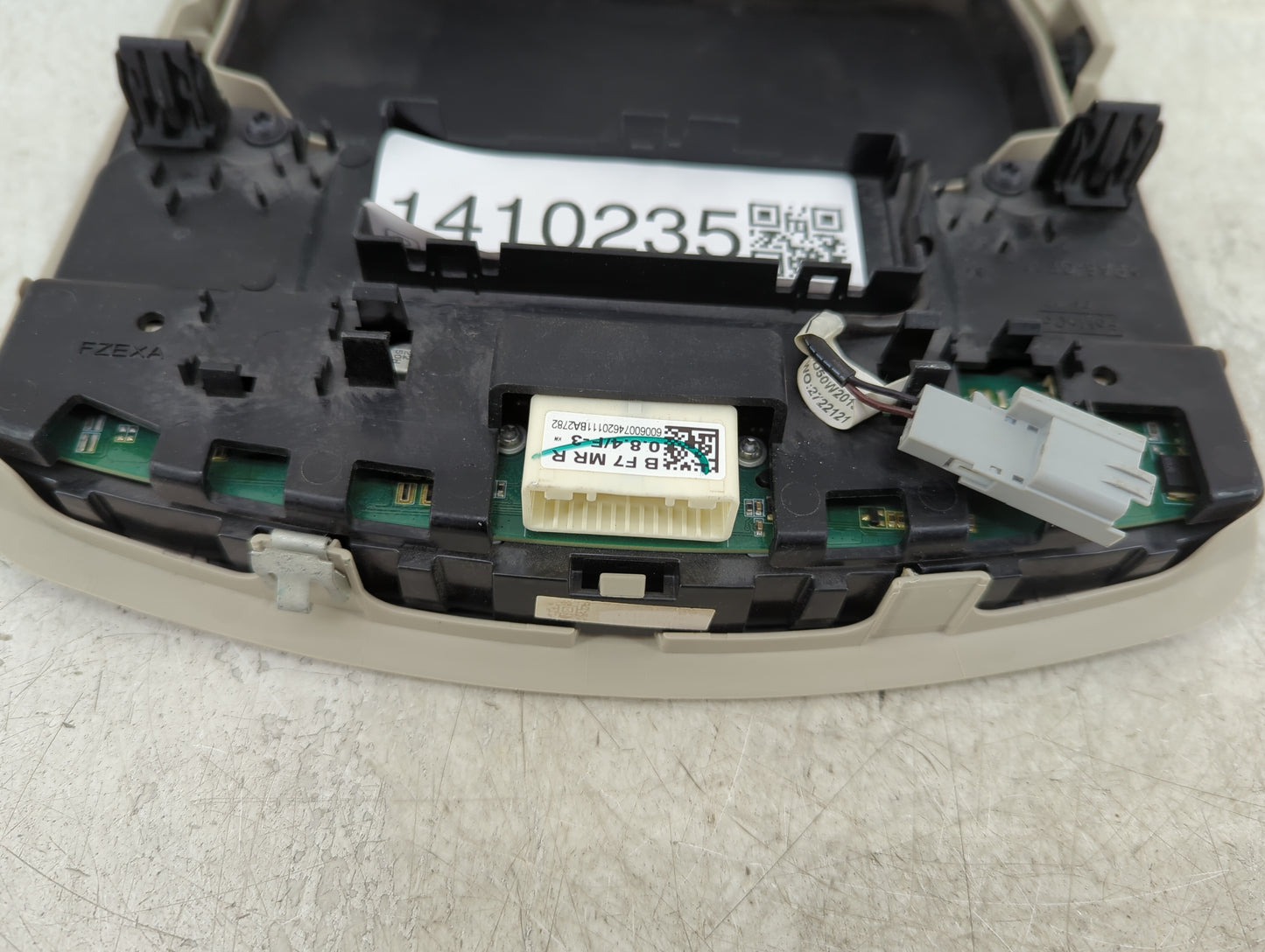 2017-2020 Ford Fusion Overhead Roof Console 1410235 - Oemusedautoparts1.com