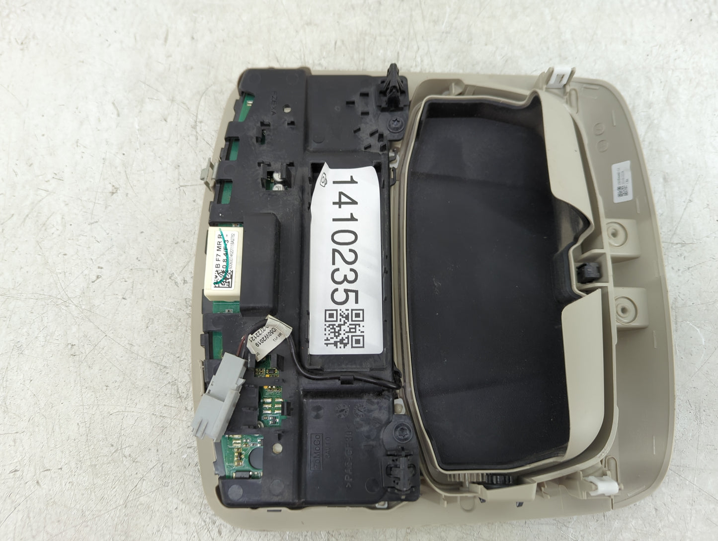 2017-2020 Ford Fusion Overhead Roof Console 1410235 - Oemusedautoparts1.com