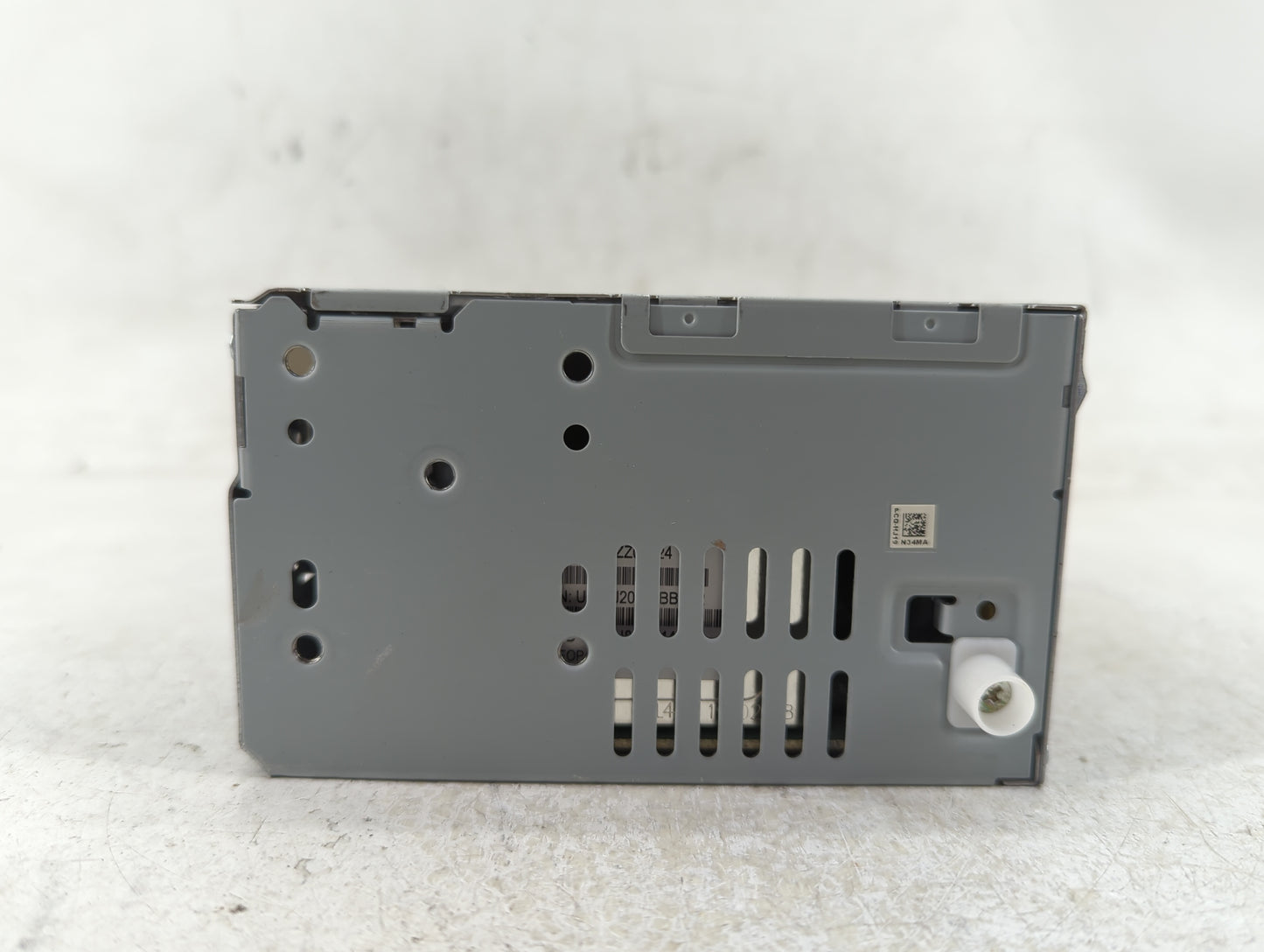 2020 Ford Fusion Radio AM FM Cd Player Receiver Replacement P/N:LS7T-18D818-ZC Fits OEM Used Auto Parts - Oemusedautoparts1.