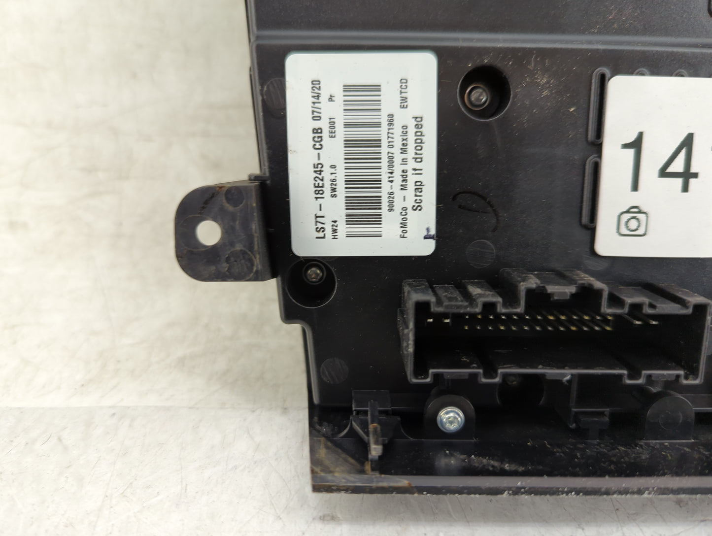 2017-2020 Ford Fusion Radio Control Panel - Oemusedautoparts1.com