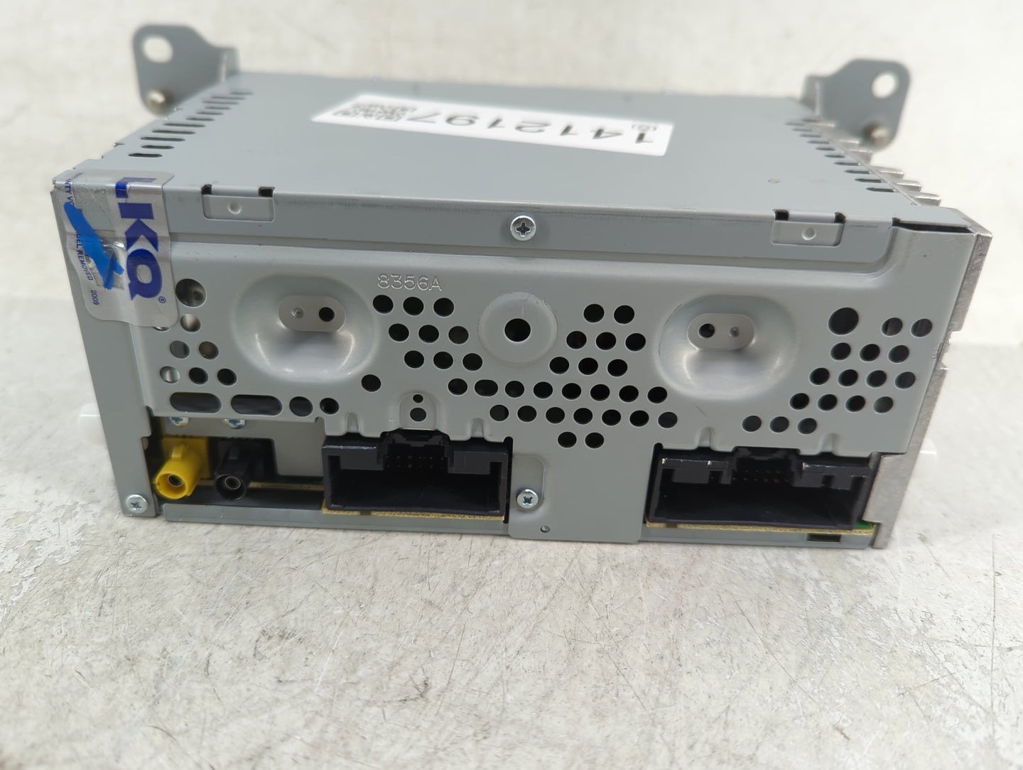 2017-2020 Ford Fusion Radio AM FM Cd Player Receiver Replacement P/N:FS7T-19C107-AE Fits Fits 2017 2018 2019 2020 OEM Used A