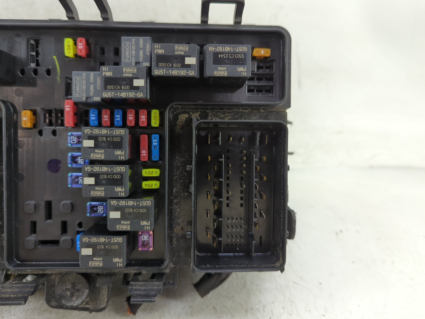 2017-2020 Ford Fusion Fusebox Fuse Box Panel Relay Module P/N:G2GT14A075AA Fits Fits 2017 2018 2019 2020 OEM Used Auto Parts