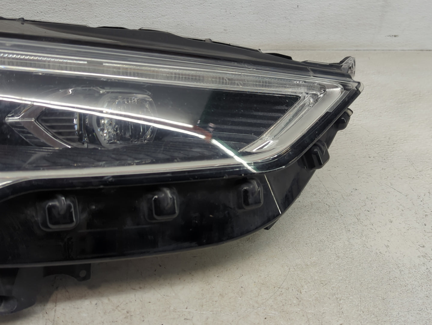 2017-2020 Ford Fusion Passenger Right Oem Head Light Headlight Lamp - Oemusedautoparts1.com