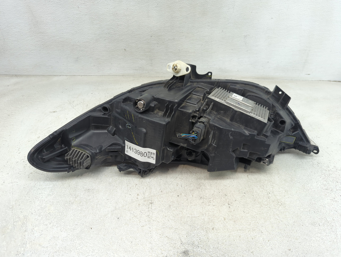 2017-2020 Ford Fusion Passenger Right Oem Head Light Headlight Lamp - Oemusedautoparts1.com
