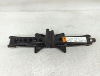2020 Ford Fusion Spare Scissor Car Jack - Oemusedautoparts1.com