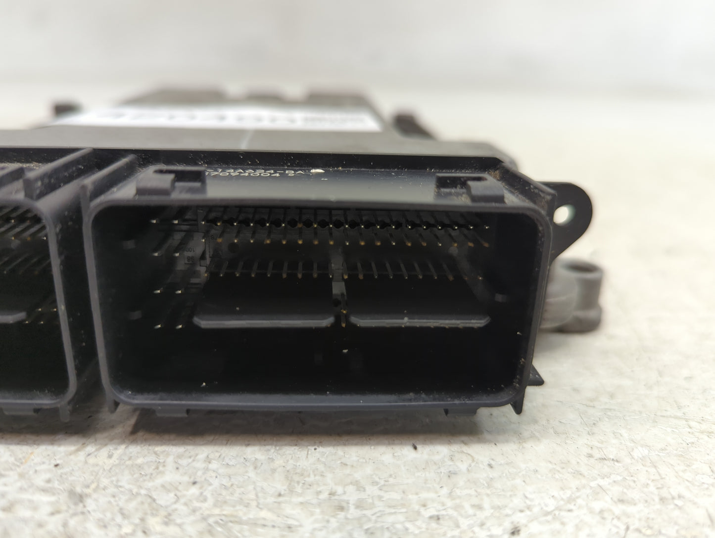 2020 Ford Fusion PCM Engine Control Computer ECU ECM PCU OEM P/N:KS7A-12A650-BCA 0 261 S22 318 Fits OEM Used Auto Parts - Oe