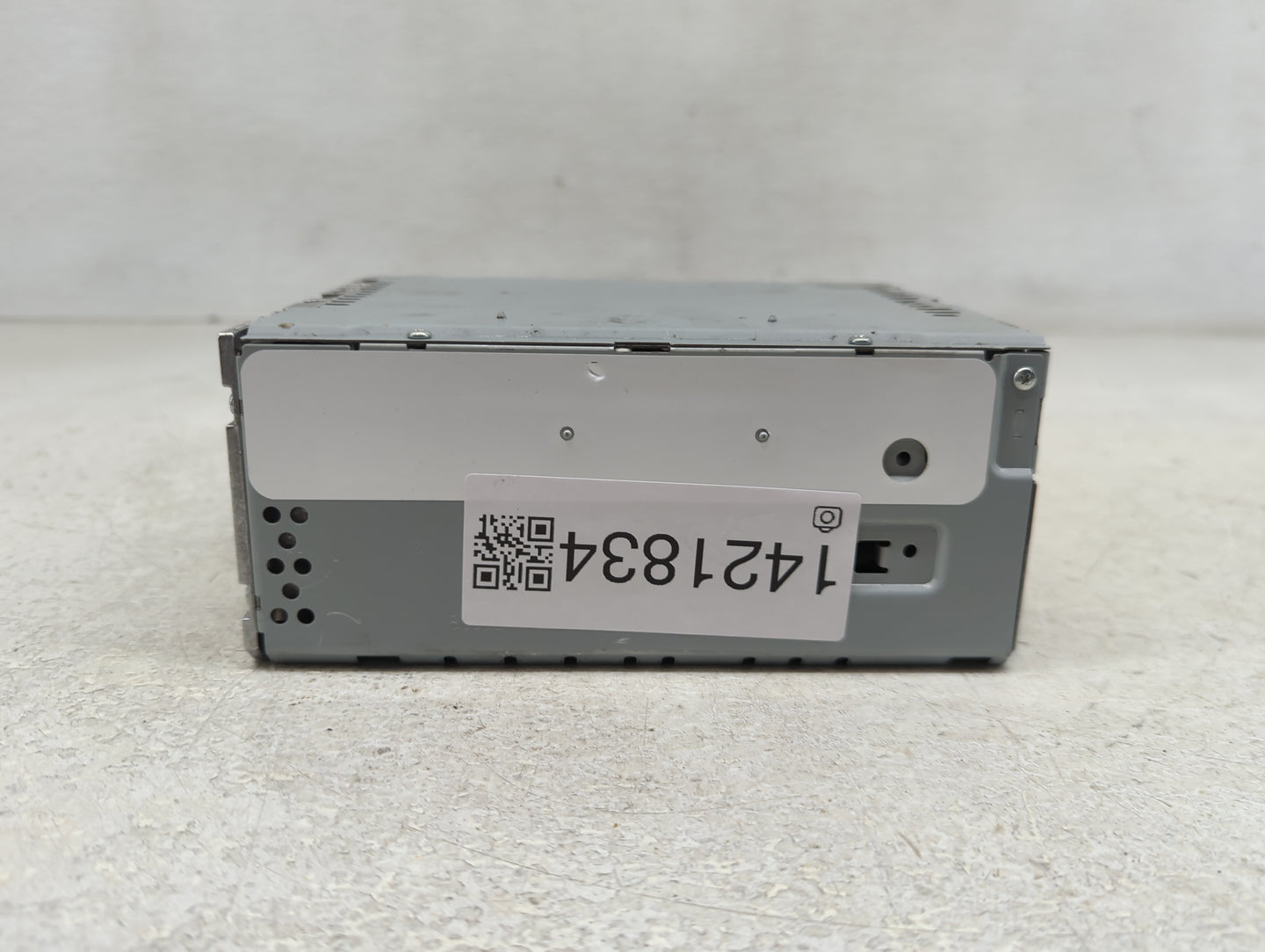 2017-2020 Ford Fusion Radio AM FM Cd Player Receiver Replacement P/N:LS7T-18D818-ZC Fits Fits 2017 2018 2019 2020 OEM Used A