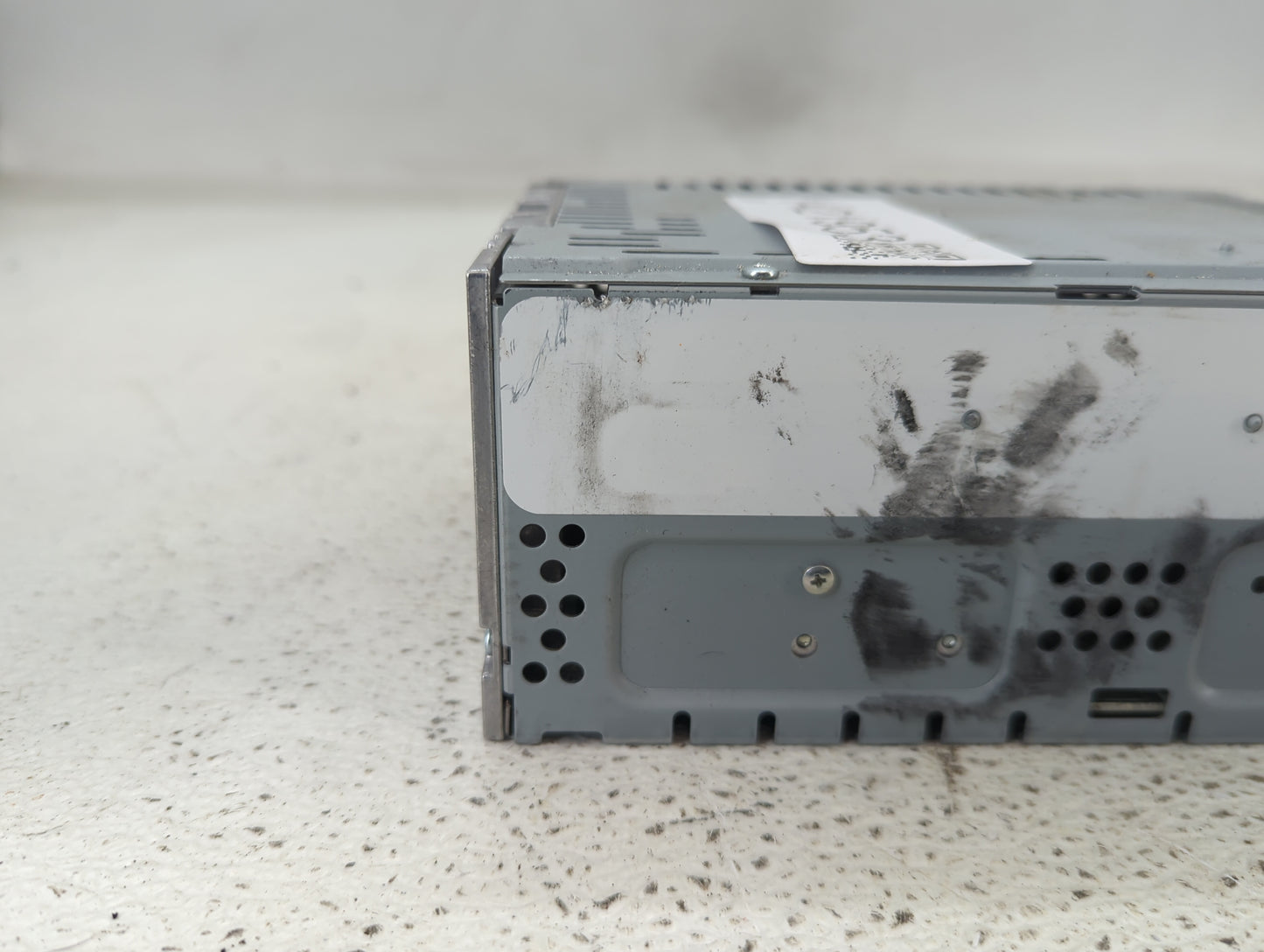 2019-2020 Ford Fusion Radio AM FM Cd Player Receiver Replacement P/N:KS7T-18D818-YB Fits Fits 2019 2020 OEM Used Auto Parts 
