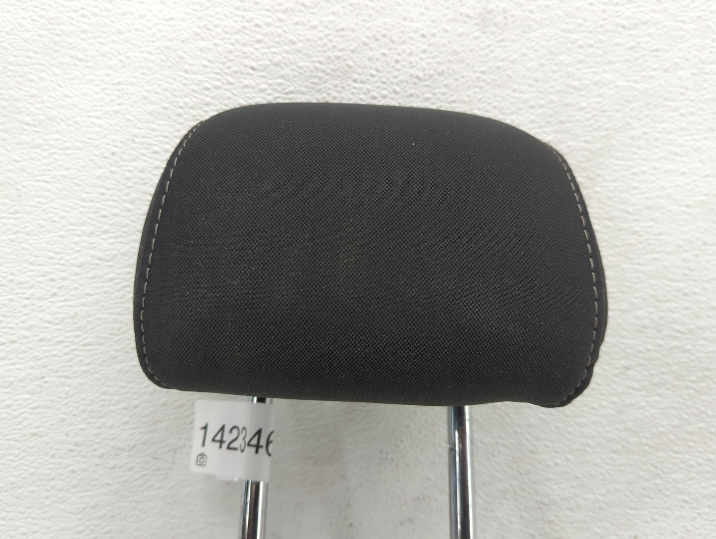 2017-2020 Ford Fusion Headrest Head Rest Rear Seat Fits Fits 2017 2018 2019 2020 OEM Used Auto Parts - Oemusedautoparts1.com