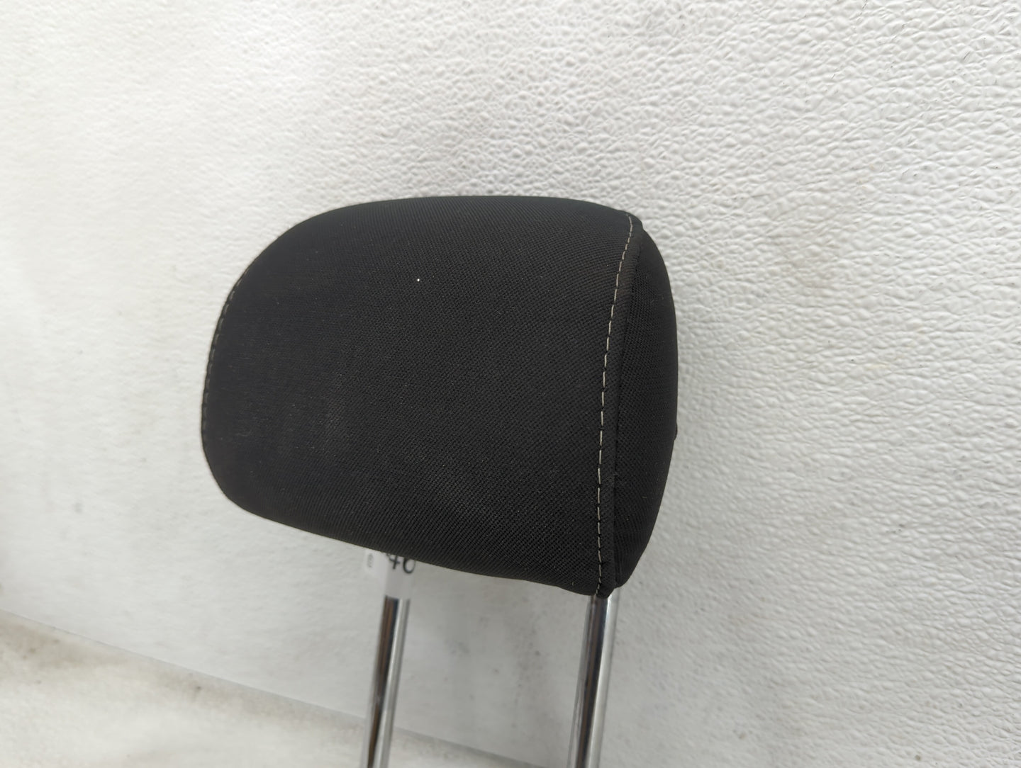 2017-2020 Ford Fusion Headrest Head Rest Rear Seat Fits Fits 2017 2018 2019 2020 OEM Used Auto Parts - Oemusedautoparts1.com