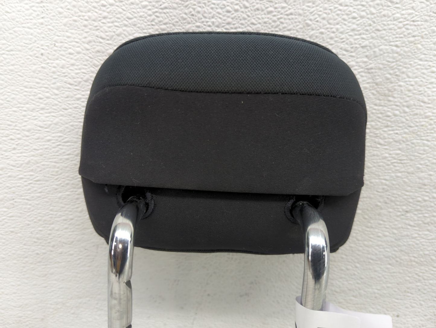 2017-2020 Ford Fusion Headrest Head Rest Rear Seat Fits Fits 2017 2018 2019 2020 OEM Used Auto Parts - Oemusedautoparts1.com