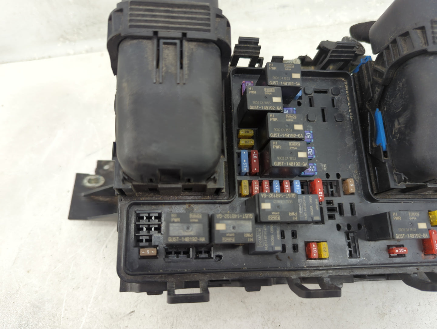 2017-2020 Ford Fusion Fusebox Fuse Box Panel Relay Module P/N:G2GT14A075AA Fits Fits 2017 2018 2019 2020 OEM Used Auto Parts