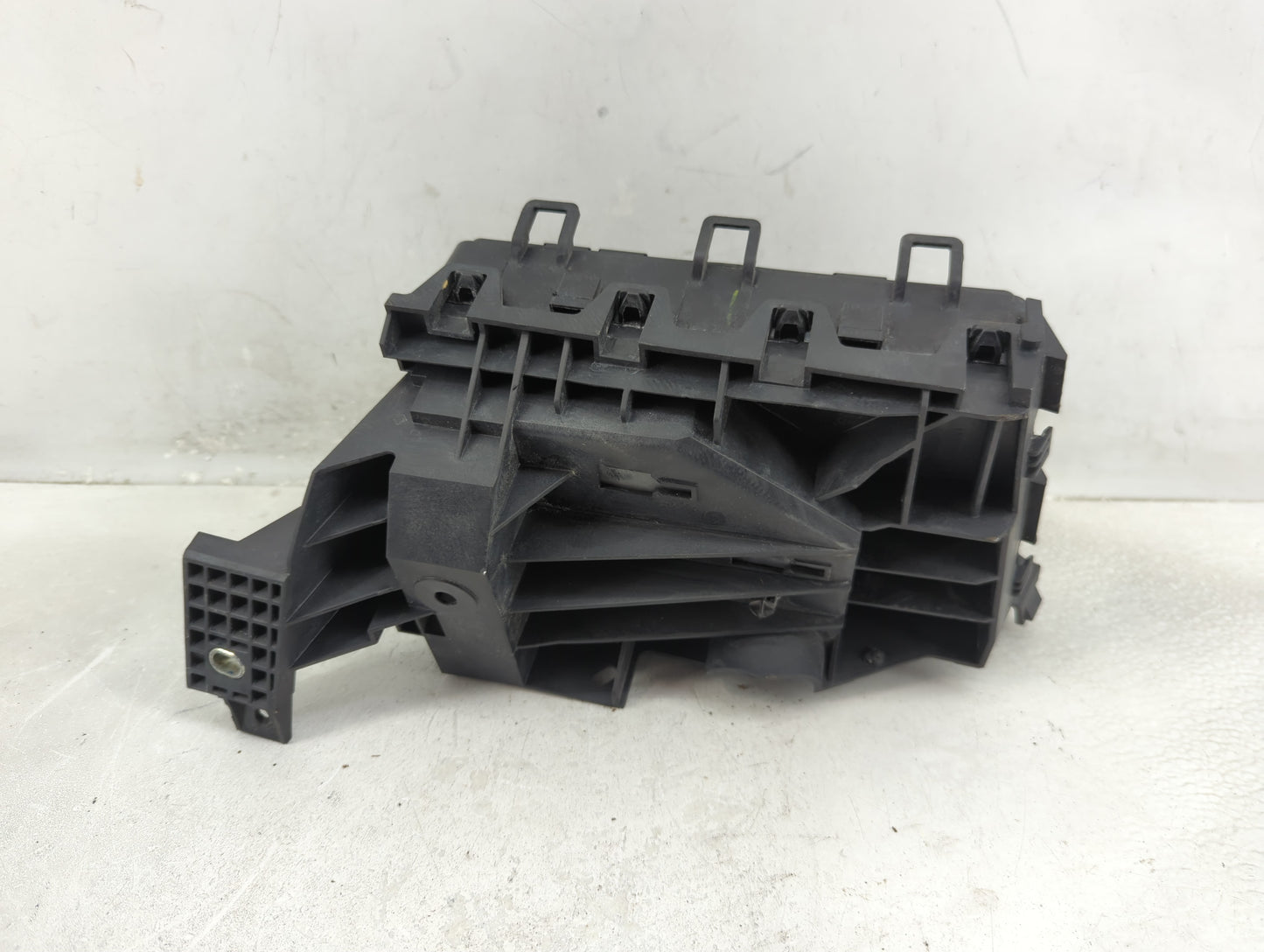 2017-2020 Ford Fusion Fusebox Fuse Box Panel Relay Module P/N:G2GT14A075AA Fits Fits 2017 2018 2019 2020 OEM Used Auto Parts