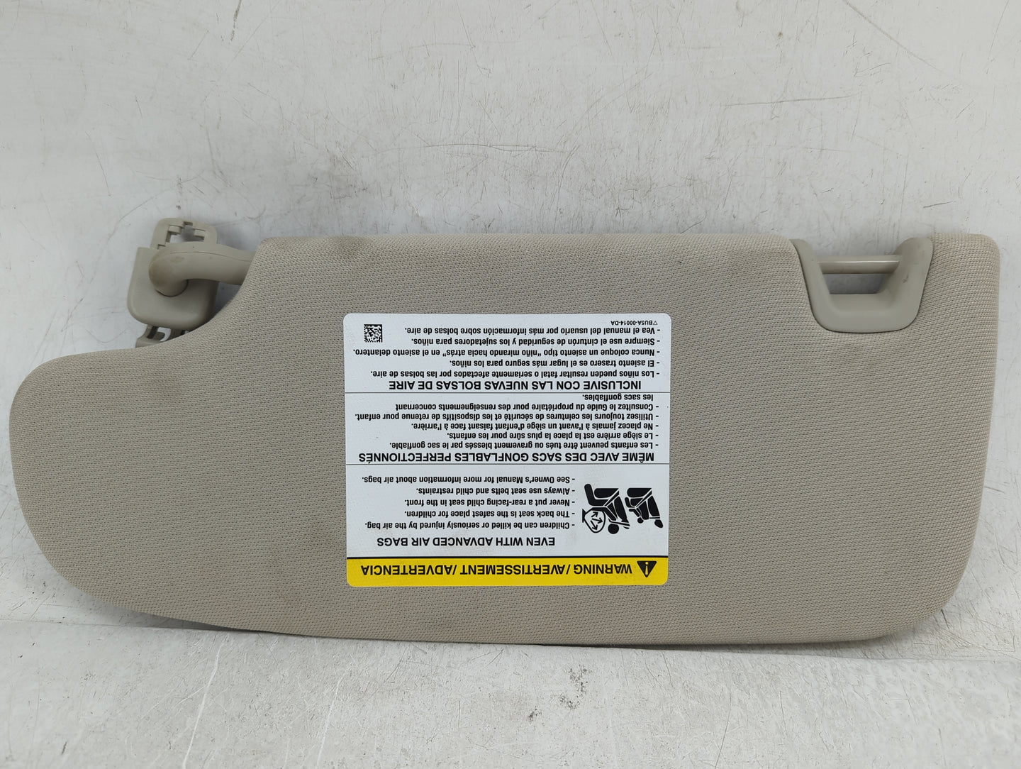 2017-2020 Ford Fusion Sun Visor Shade Replacement Passenger Right Mirror Fits Fits 2017 2018 2019 2020 OEM Used Auto Parts -