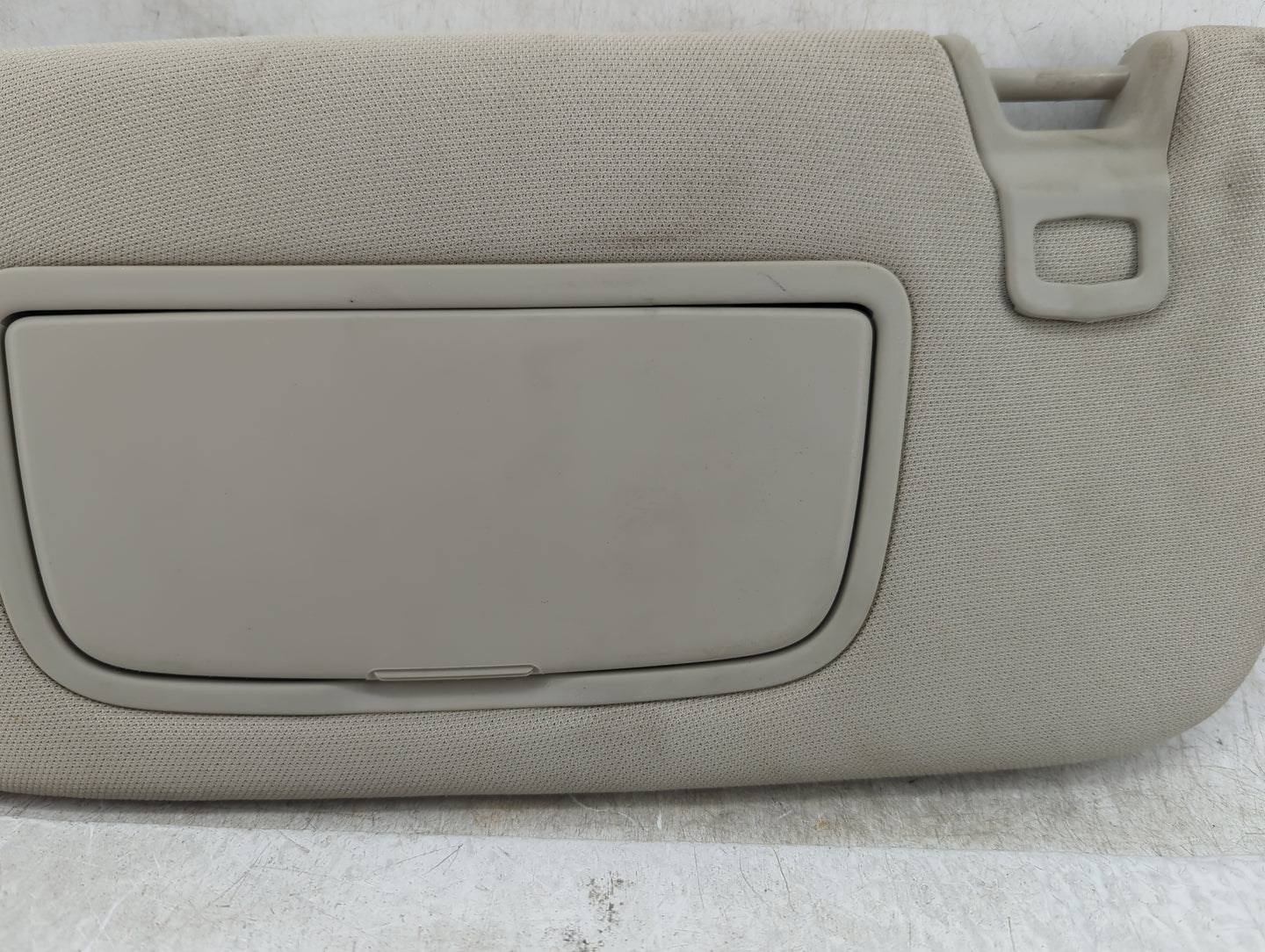 2017-2020 Ford Fusion Sun Visor Shade Replacement Driver Left Mirror Fits Fits 2017 2018 2019 2020 OEM Used Auto Parts - Oem