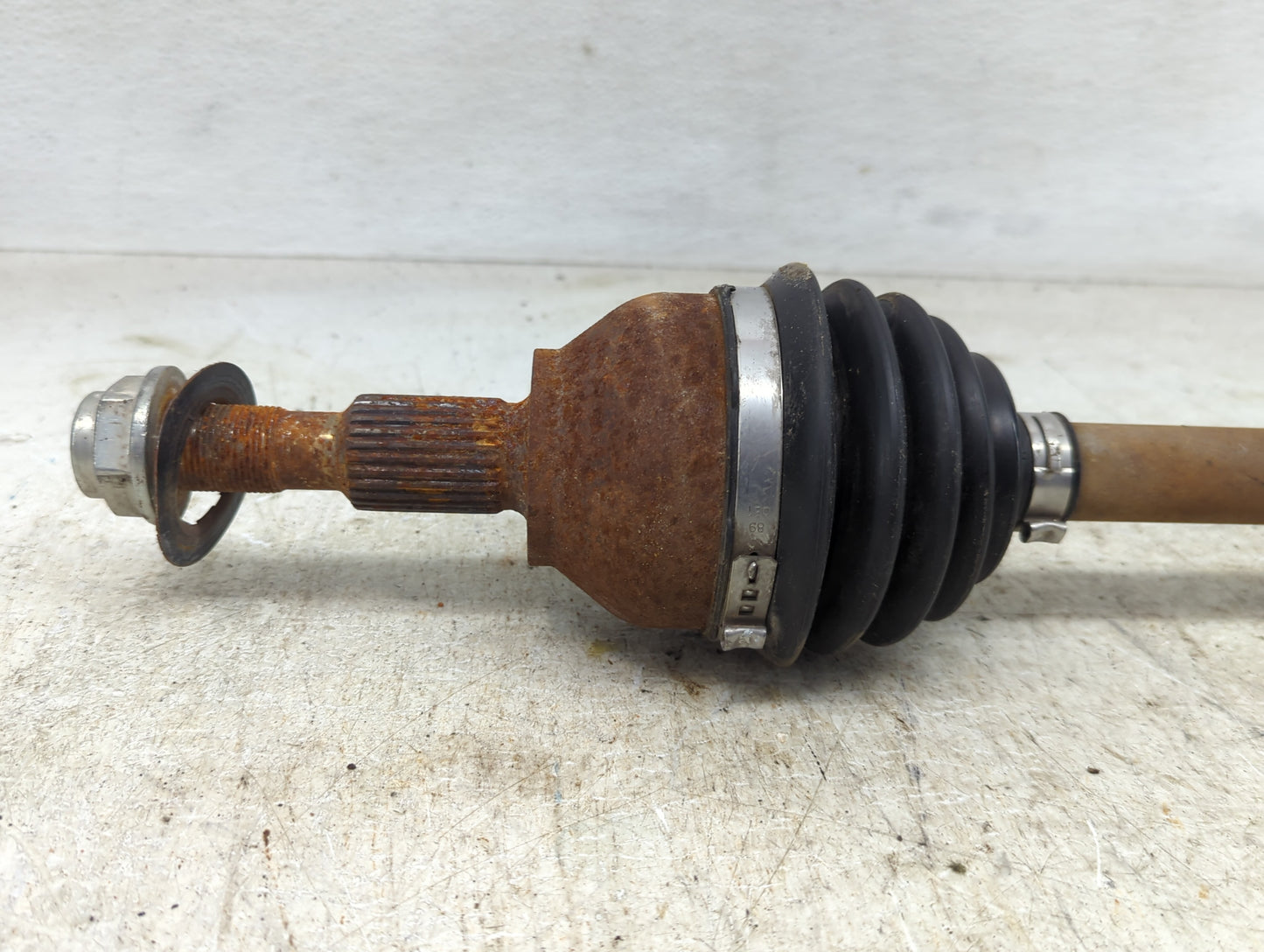 2013-2020 Ford Fusion Axle Shaft Front Driver Cv C/v - Oemusedautoparts1.com